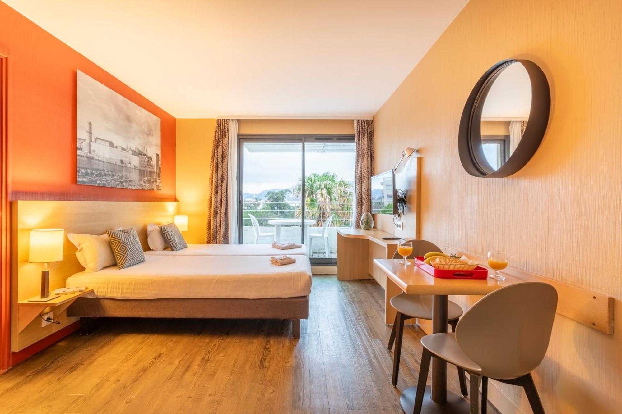 Comfort Aparthotel Marseille Prado Екстериор снимка
